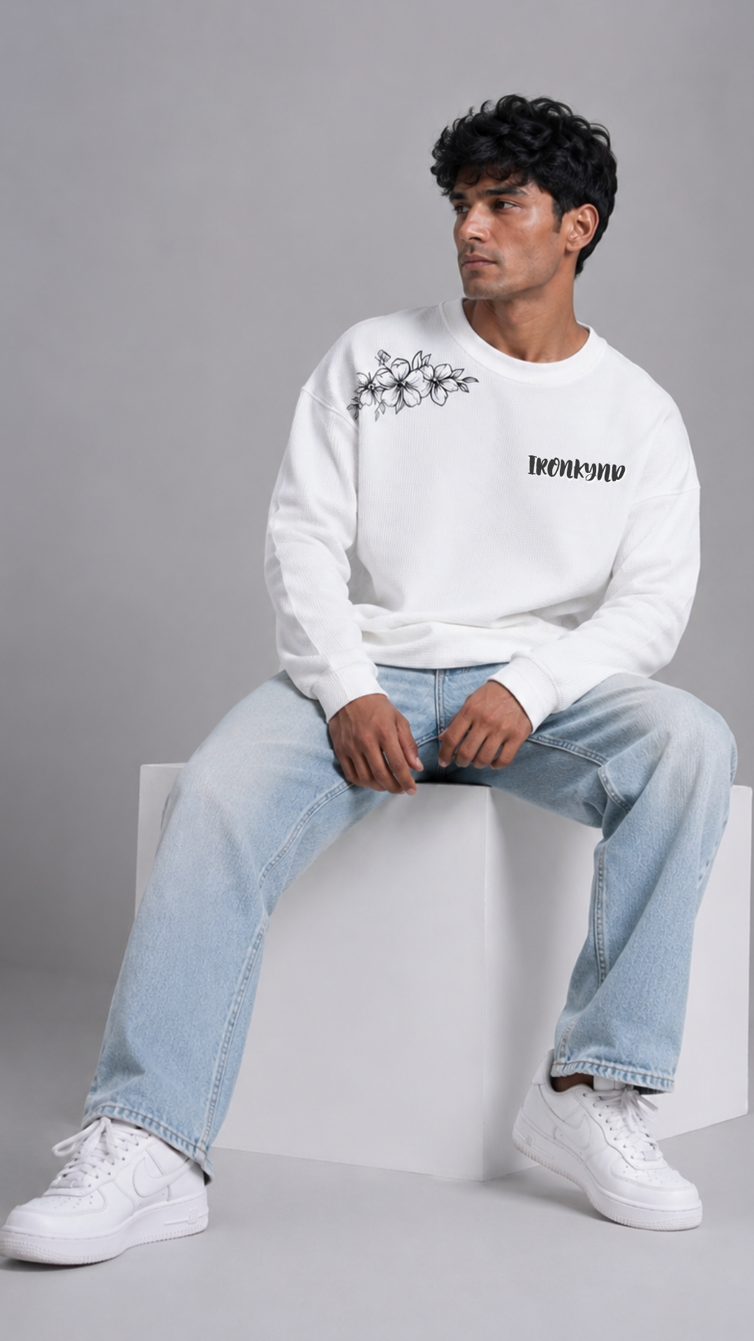 TIDAL TIGER White Waffle Oversized Tee